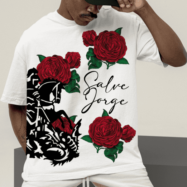 Camiseta branca São Jorge com rosas