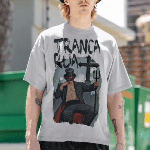 Camiseta Tranca rua sentado