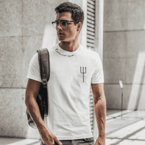 Camiseta Tranca Rua tridente