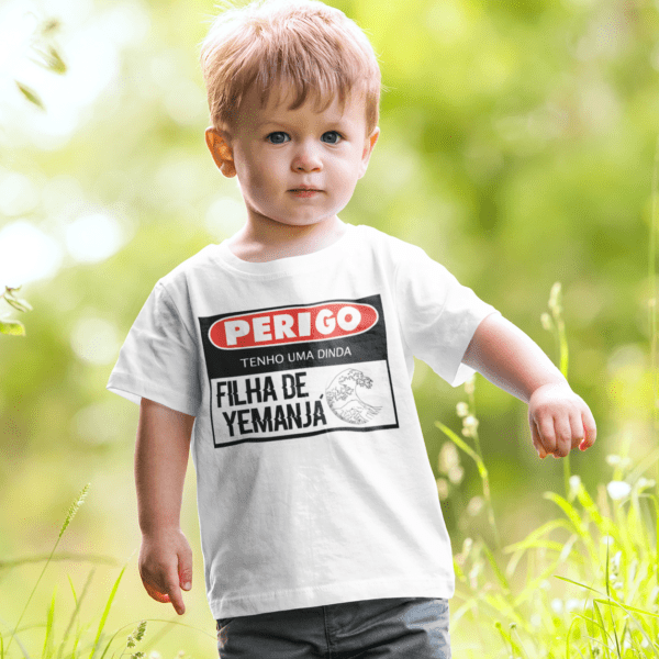 Camiseta infantil Dinda de Yemanjá