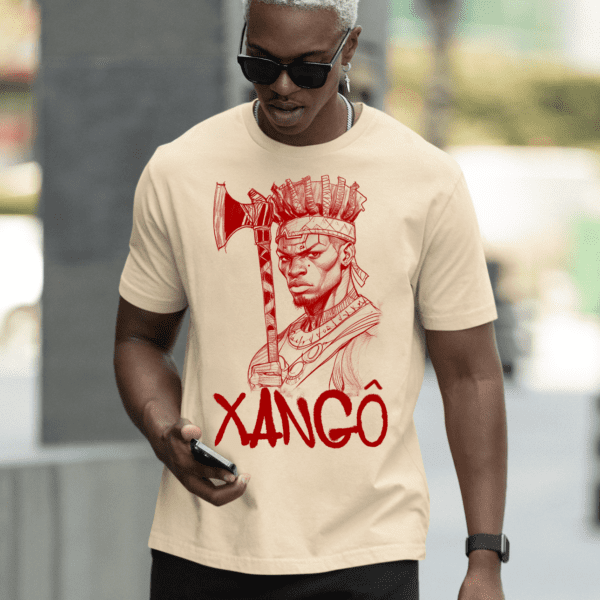 Camiseta Xangô silhueta