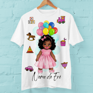 Camiseta Erê de vestido rosa