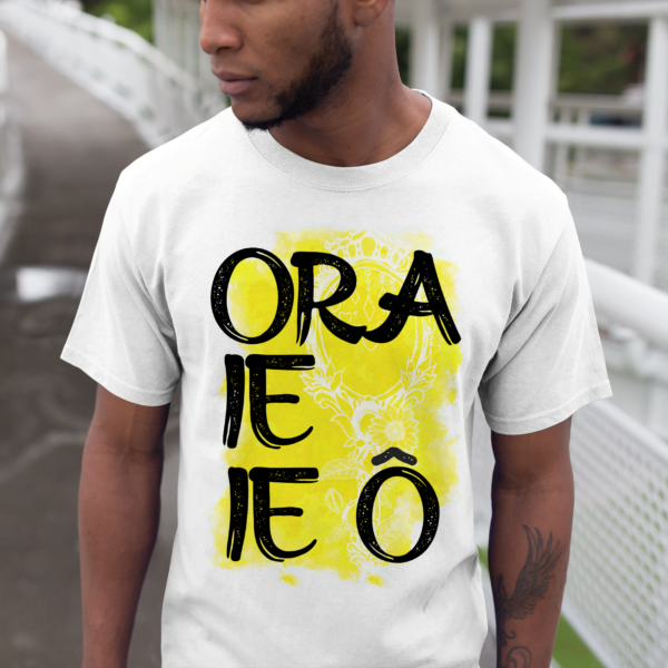 Camiseta Oxum aquarela