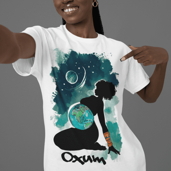 Camiseta Oxum e mundo