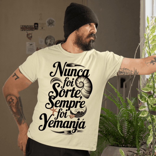 Camiseta Nunca foi sorte Yemanjá