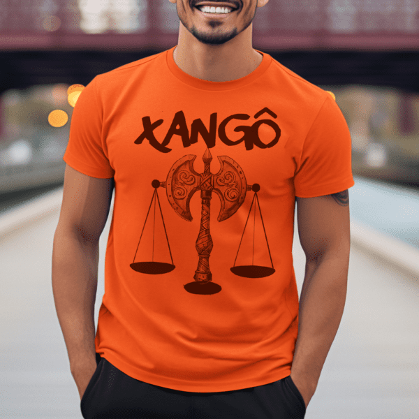 Camiseta Xangô machado e balança branca