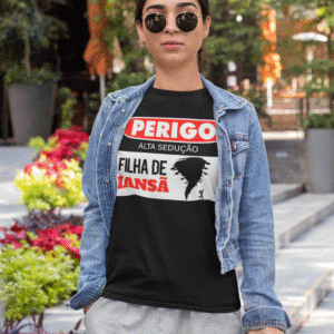 Camiseta Filha de Iansã Perigo preto
