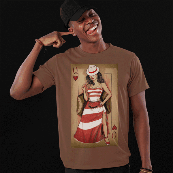 Camiseta Maria Navalha rainha de copas