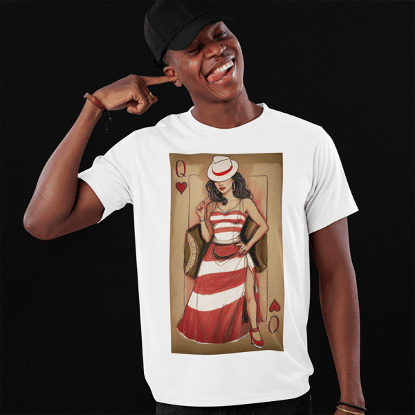 Camiseta Maria Navalha rainha de copas branca