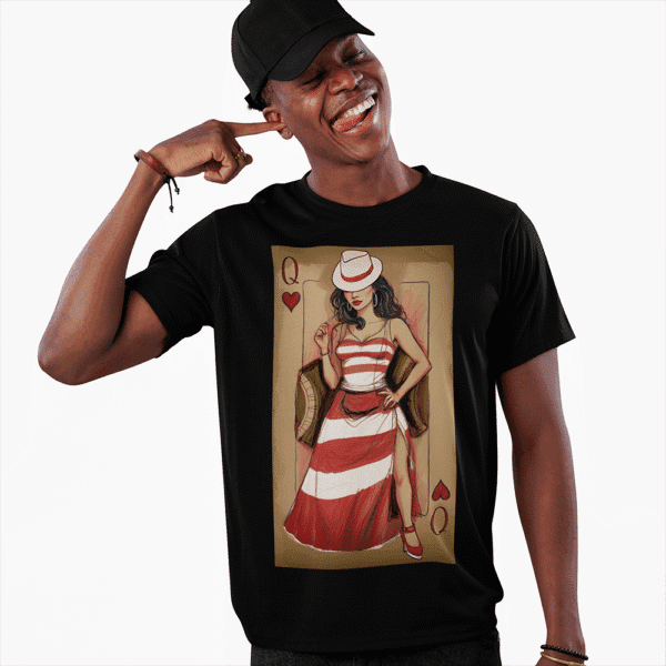 Camiseta Maria Navalha rainha de copas preto