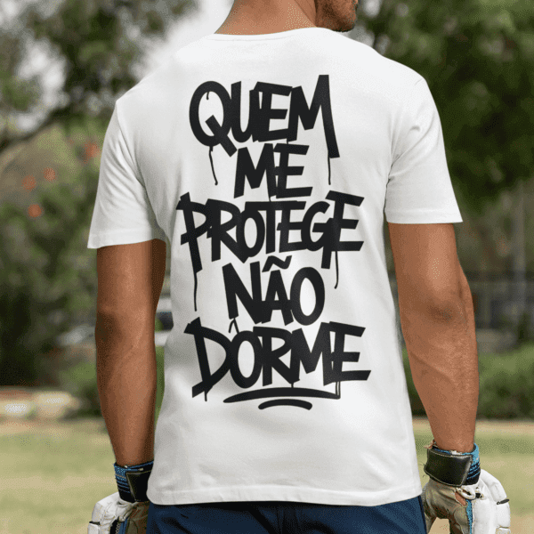 Camiseta Tranca Rua pixação costas