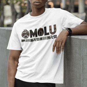 Camiseta Omolu básica