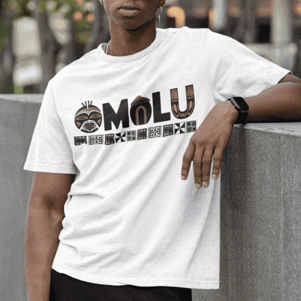Camiseta Omolu básica