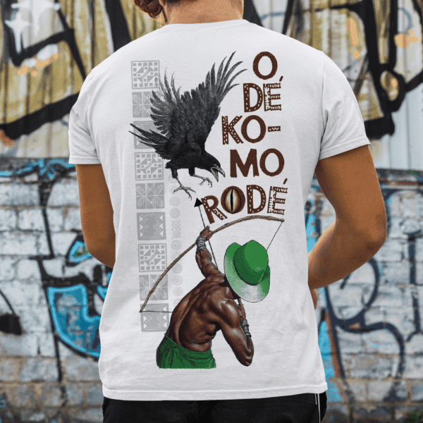 Camiseta Oxóssi atirando no pássaro