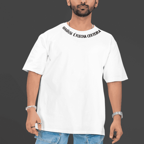 Camiseta Oxóssi mata onça frente