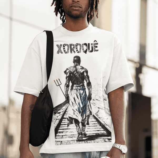 Camiseta Ogum Xoroquê na linha do trem