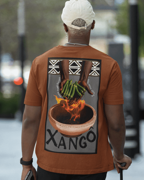 Camiseta Xangô oferenda marrom