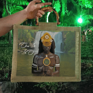 Bolsa Oxum com Alça de Bambu