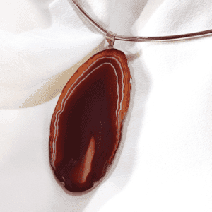 3 - Colar em Aro com Pingente de Ágata marrom