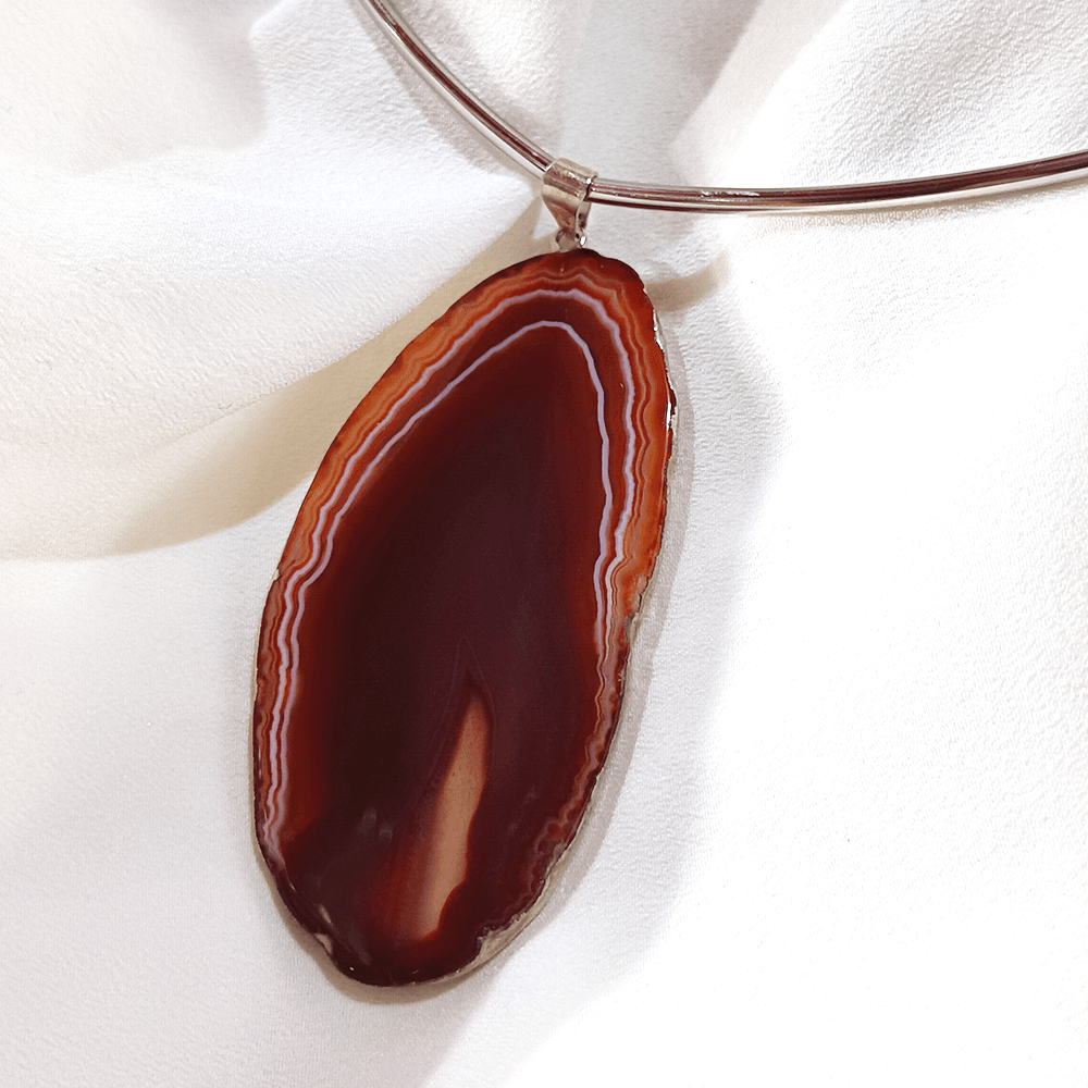 3 - Colar em Aro com Pingente de Ágata marrom