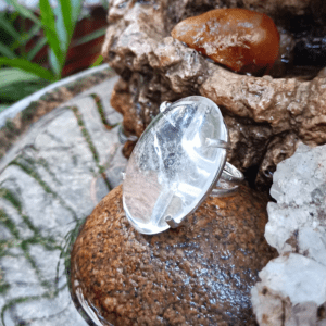1- Anel Pedra Transparente Oval em Níquel