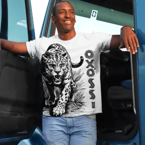 Camiseta Oxóssi onça grande